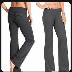 Athleta Fusion Flare Yoga Pants in Heather Gray